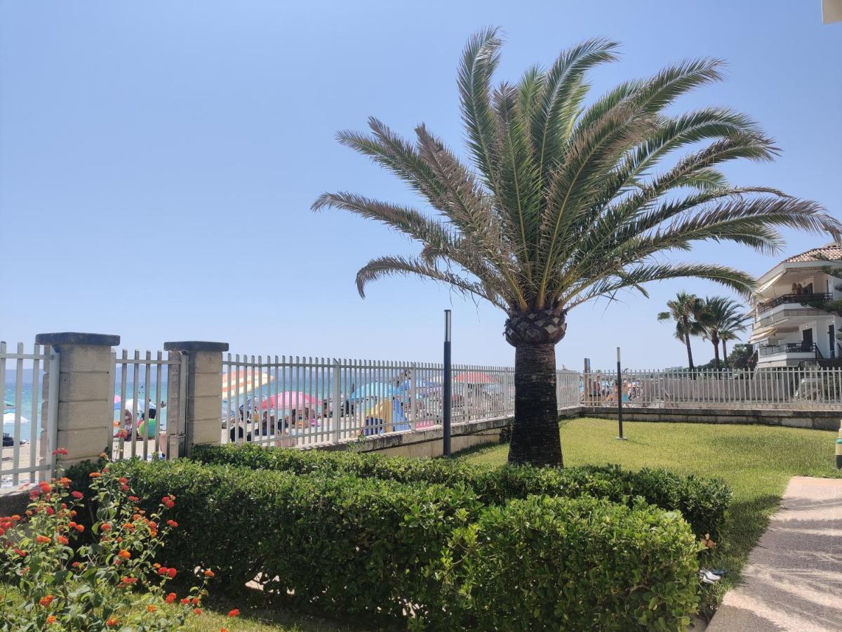 Mar Blau Aparthotel Port de Alcudia  Esterno foto